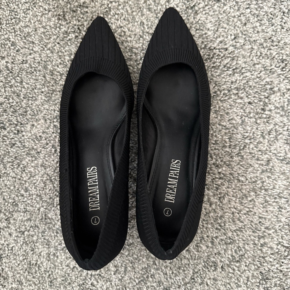 Dream Pairs Black Pointed Knit Ballet Flats